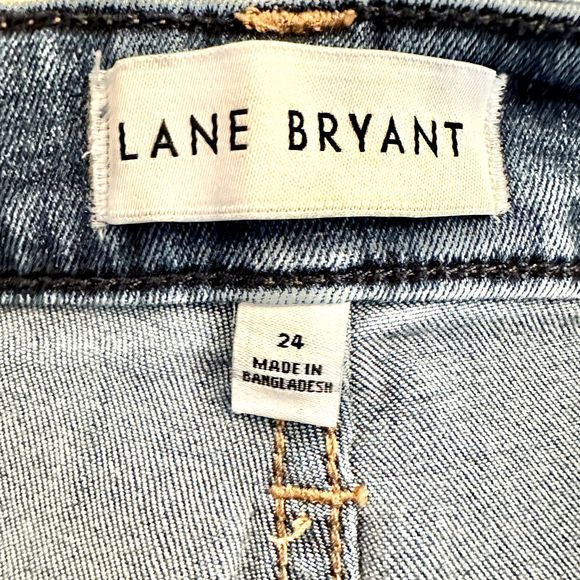 Lane‎ Bryant Flex Magic Waistband Mid Rise Girlfriend Bermuda Shorts, 24 Plus - Picture 6 of 8